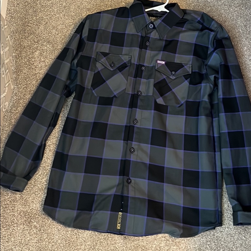 Mens Medium Dixxon flannel! New without tags